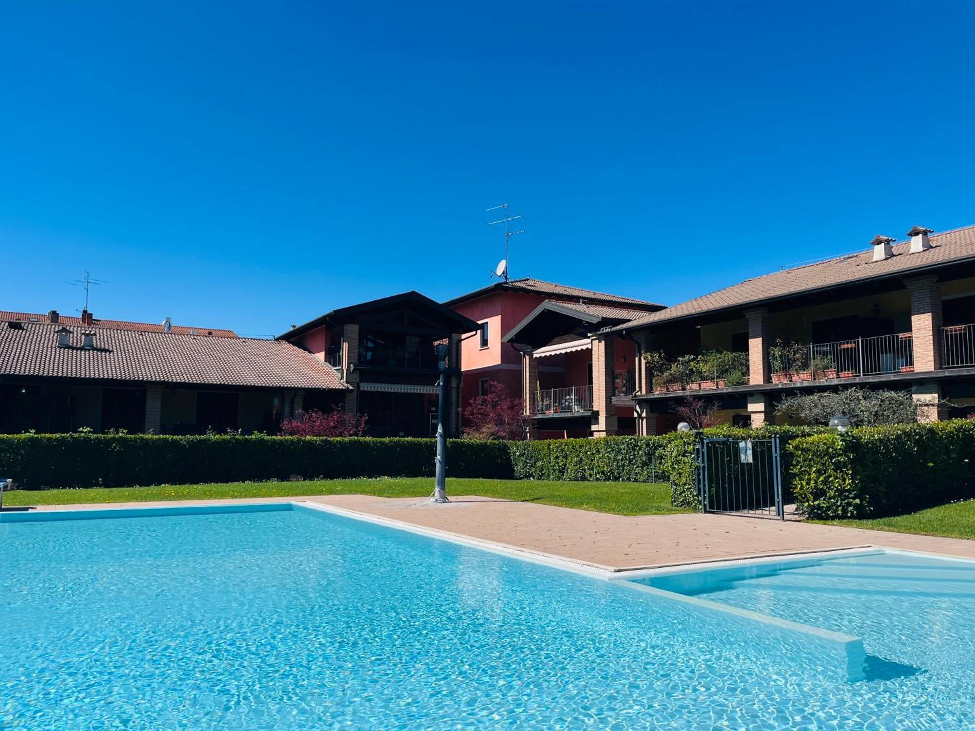 Al Cascinale Peschiera Del Garda Apartment ภายนอก รูปภาพ